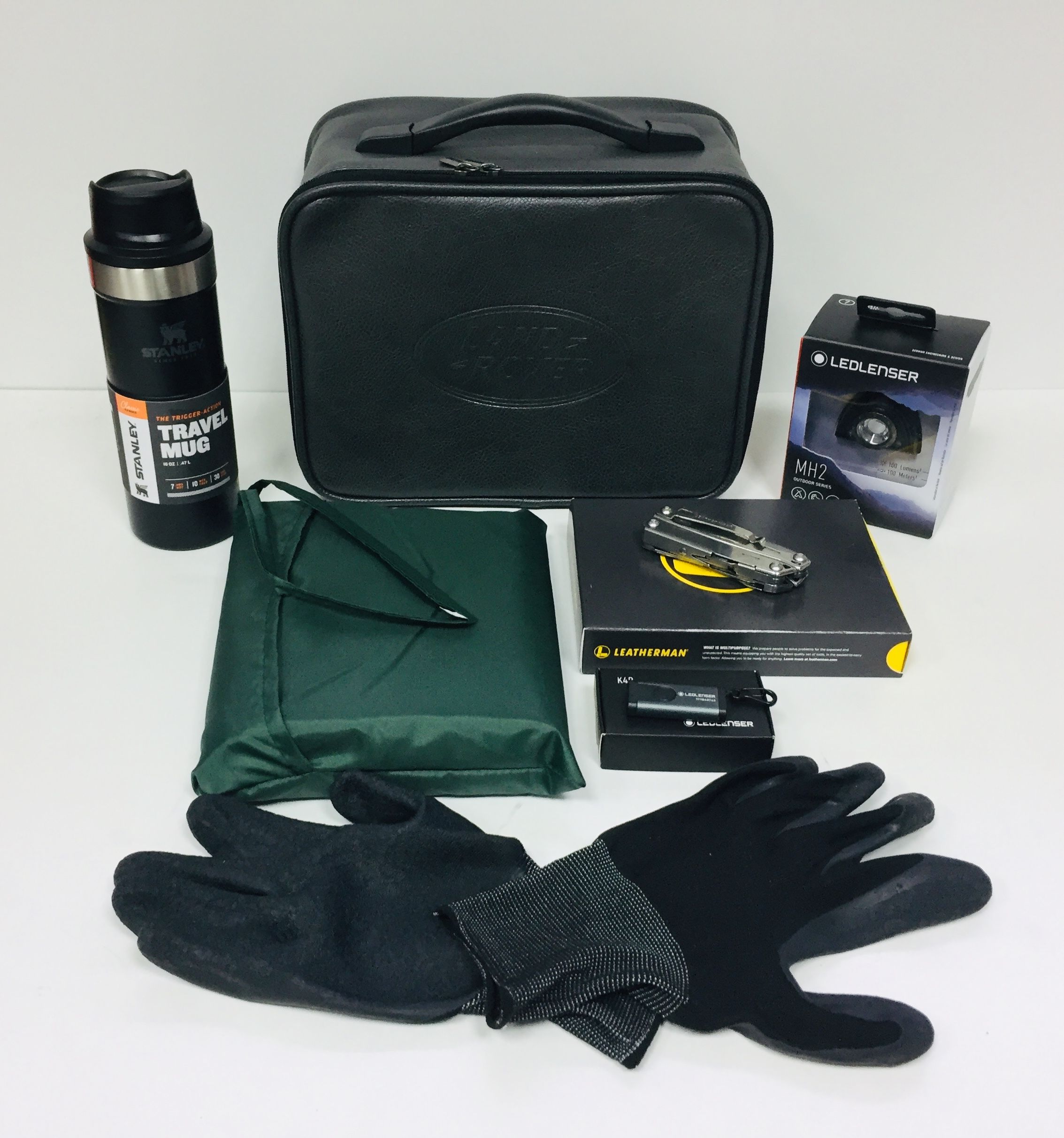 картинка Набор автомобилиста - Престиж - 6 предметов являющийся официальным дистрибьютором в России 