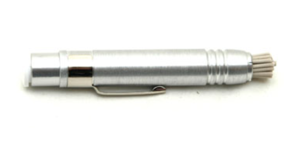 картинка PACE 1100-0232. Инструмент с кистью для чистки наконечников являющийся официальным дистрибьютором в России 