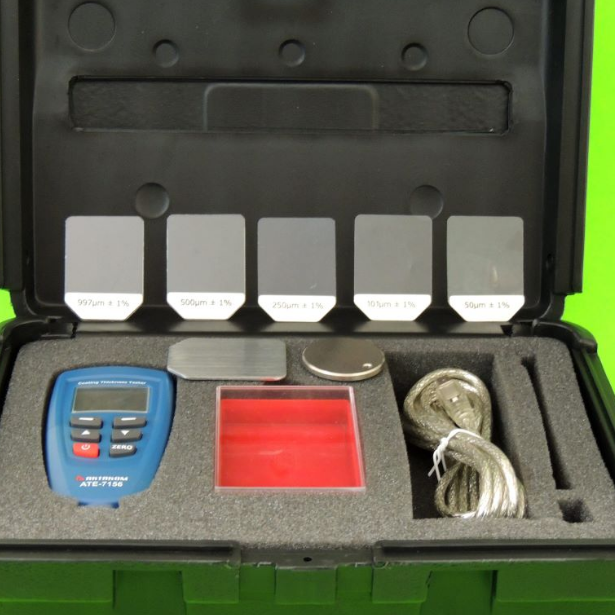 картинка АКТАКОМ АТЕ-7156. Толщиномер являющийся официальным дистрибьютором в России 